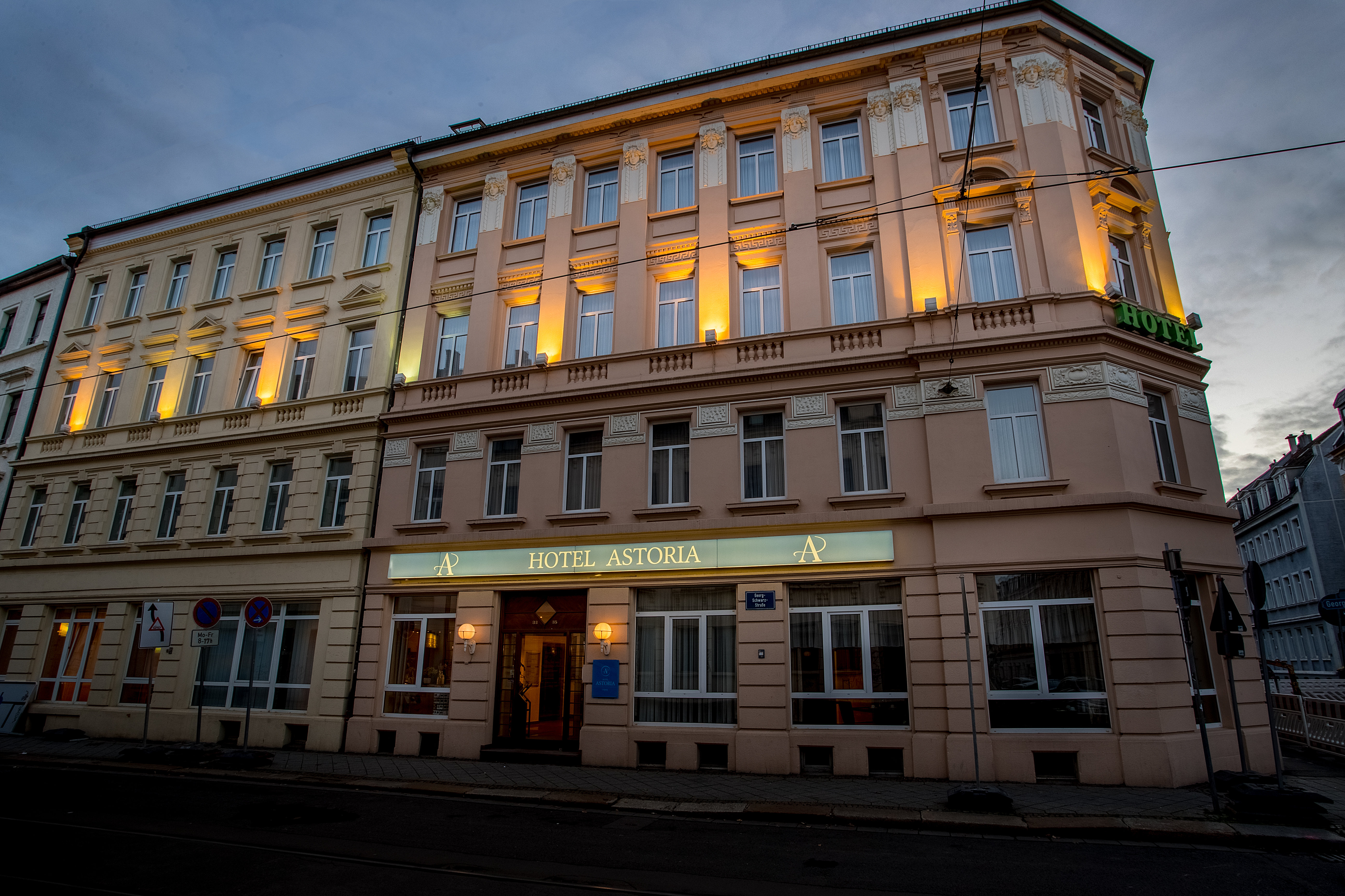 Ein Hotel In Leipzig Lindenau Nahe Lage Zum Stadtzentrum Und Zur Messe