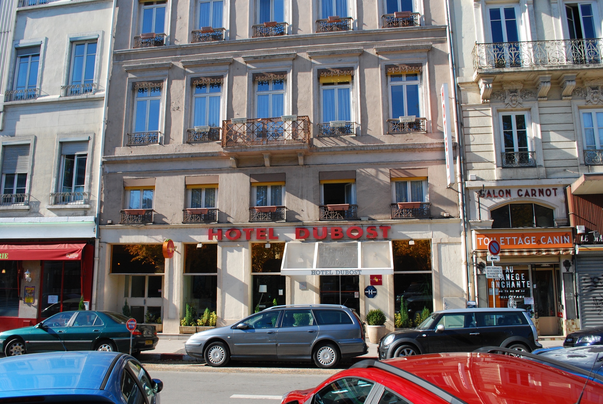 Bahnhof LyonPerrache Hotels in der Nähe auf HOTEL DE