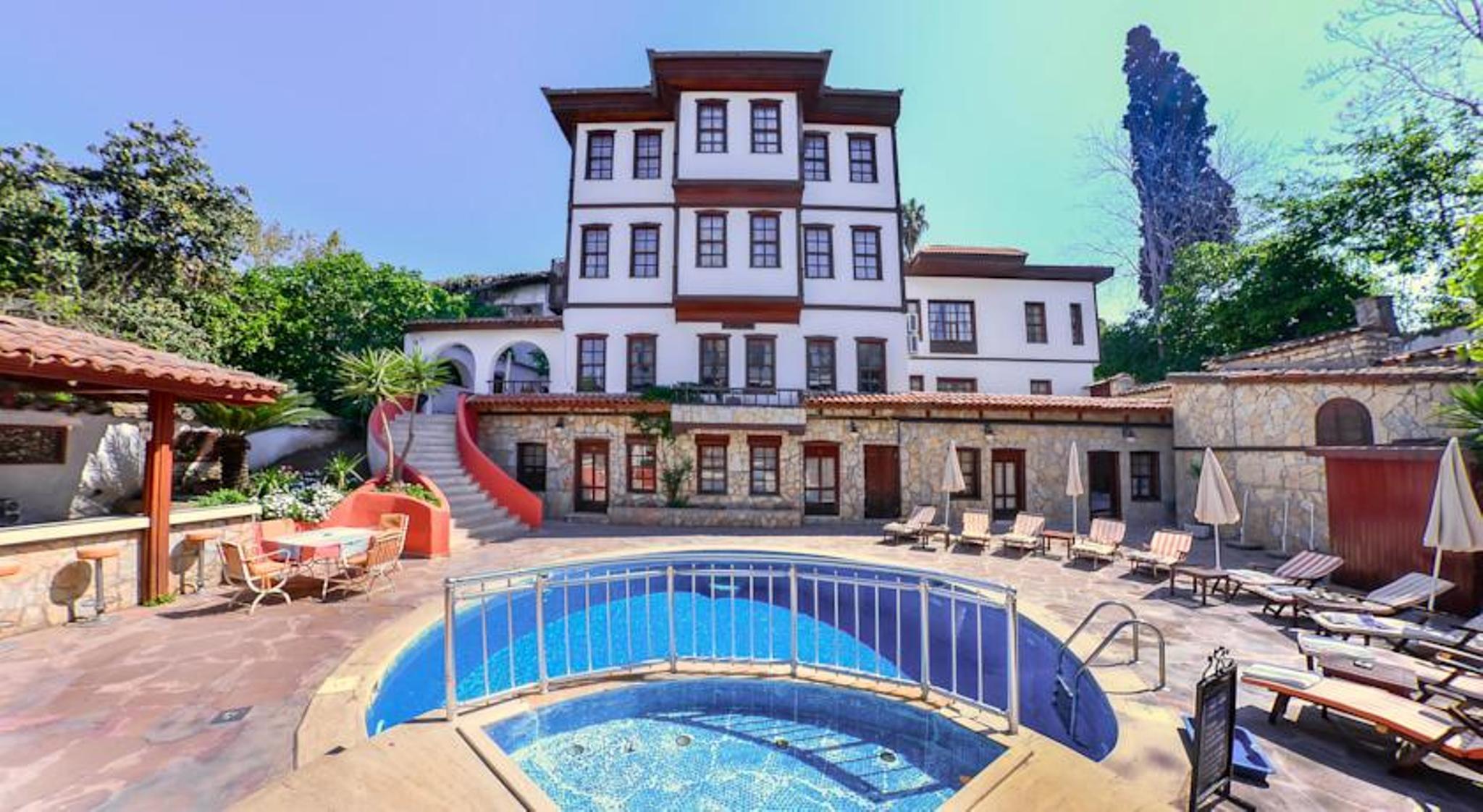 hadrianstor in antalya hotels in the
