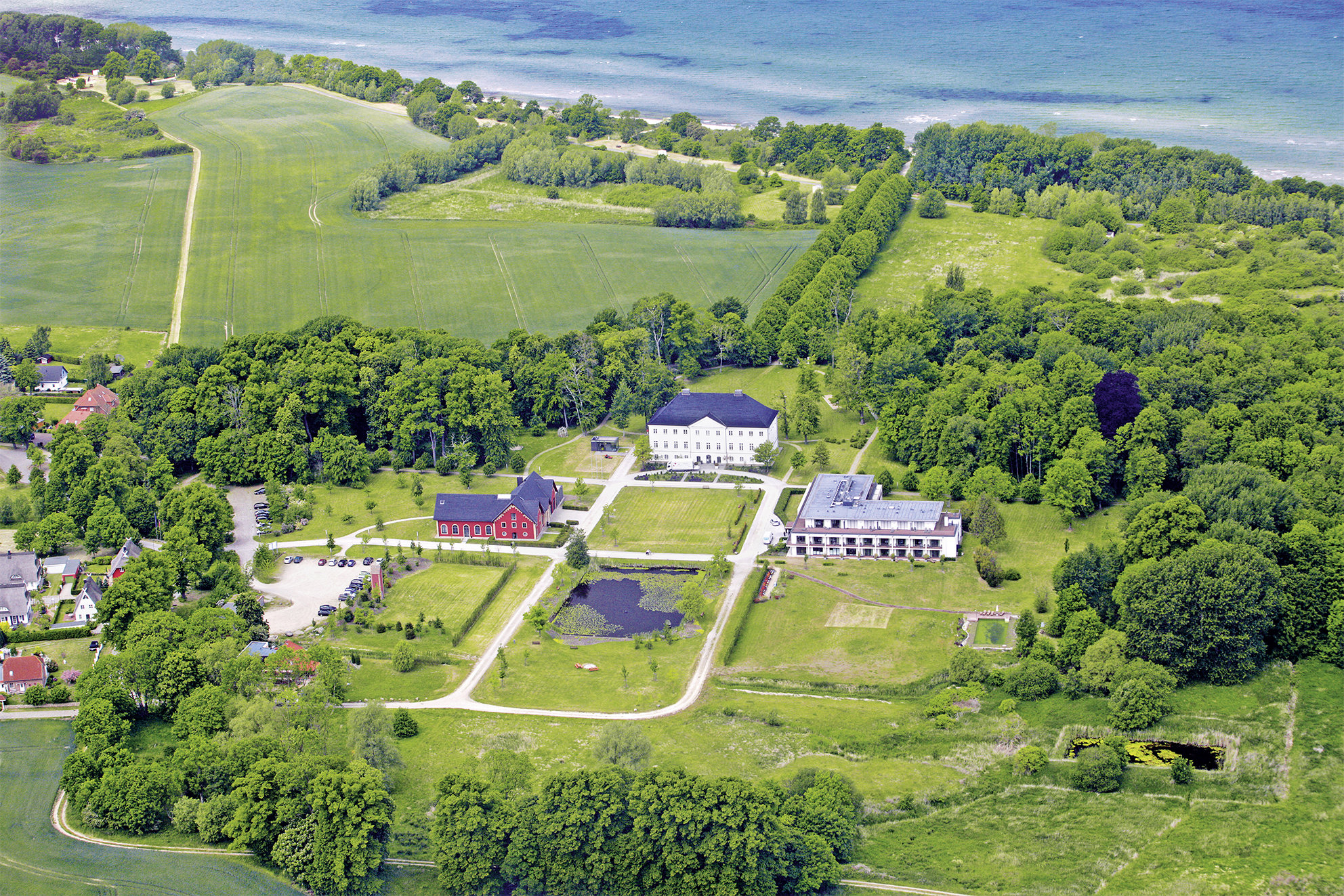 Hotel Schlossgut Gross Schwansee In Kalkhorst Hotel De