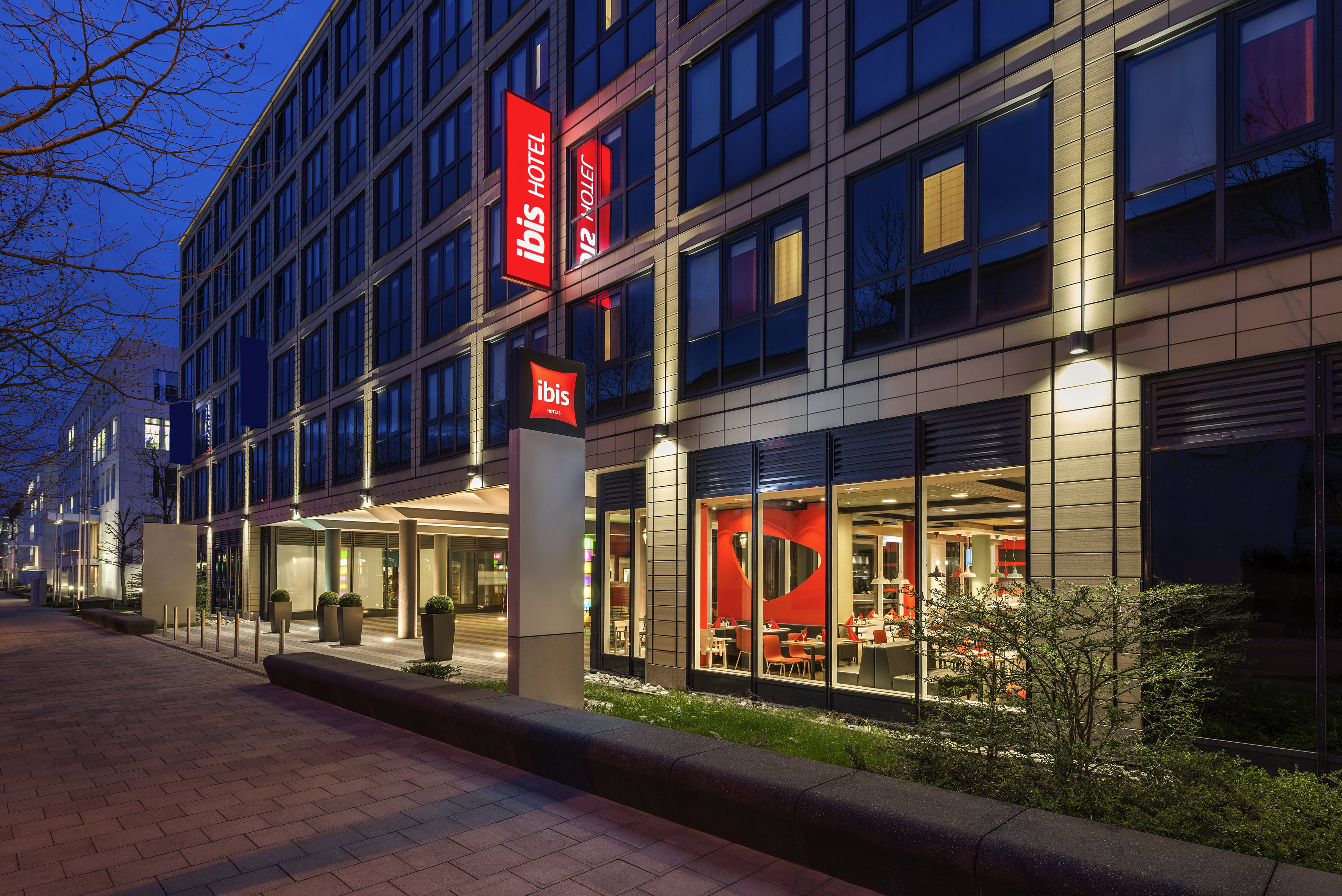 Hotels In Munchen Entdecken Sie Die Idylle Englischer Garten