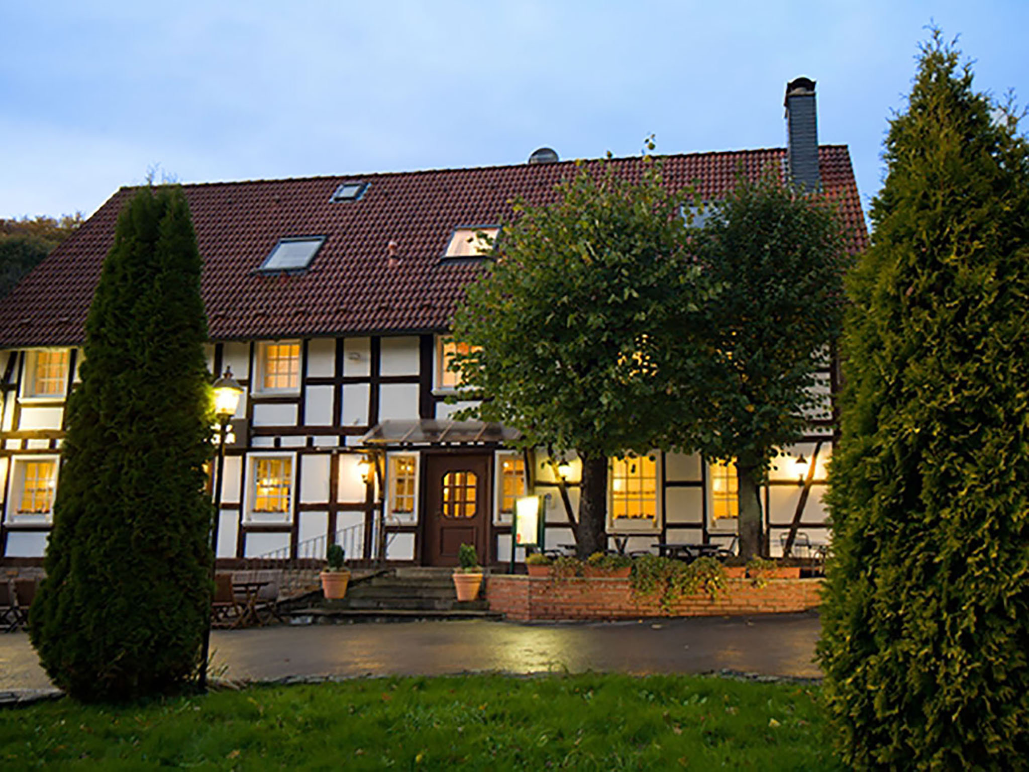16 Schöne Aussicht Essen Burgaltendorf Hintergrund DE