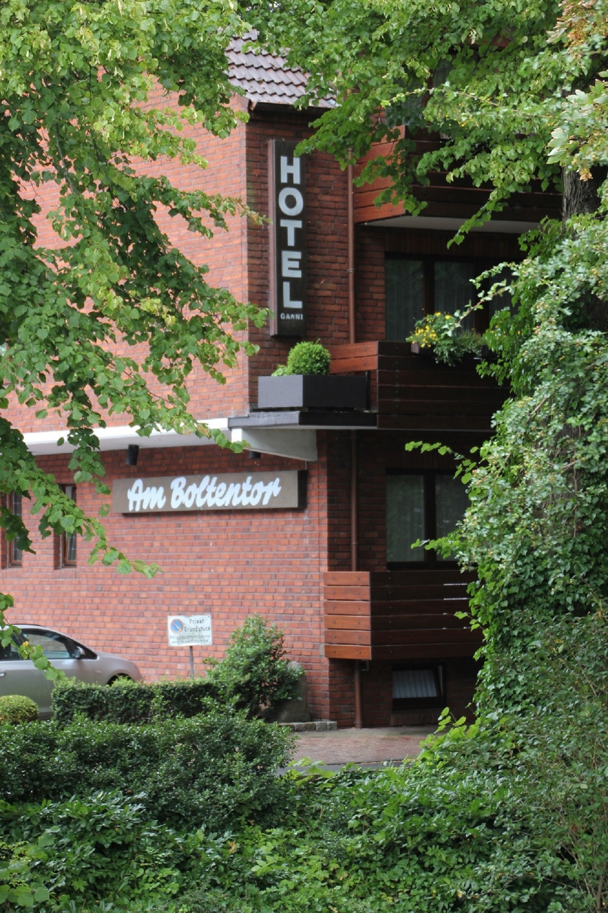 Book Hotels In Emden For A Good Price Germany