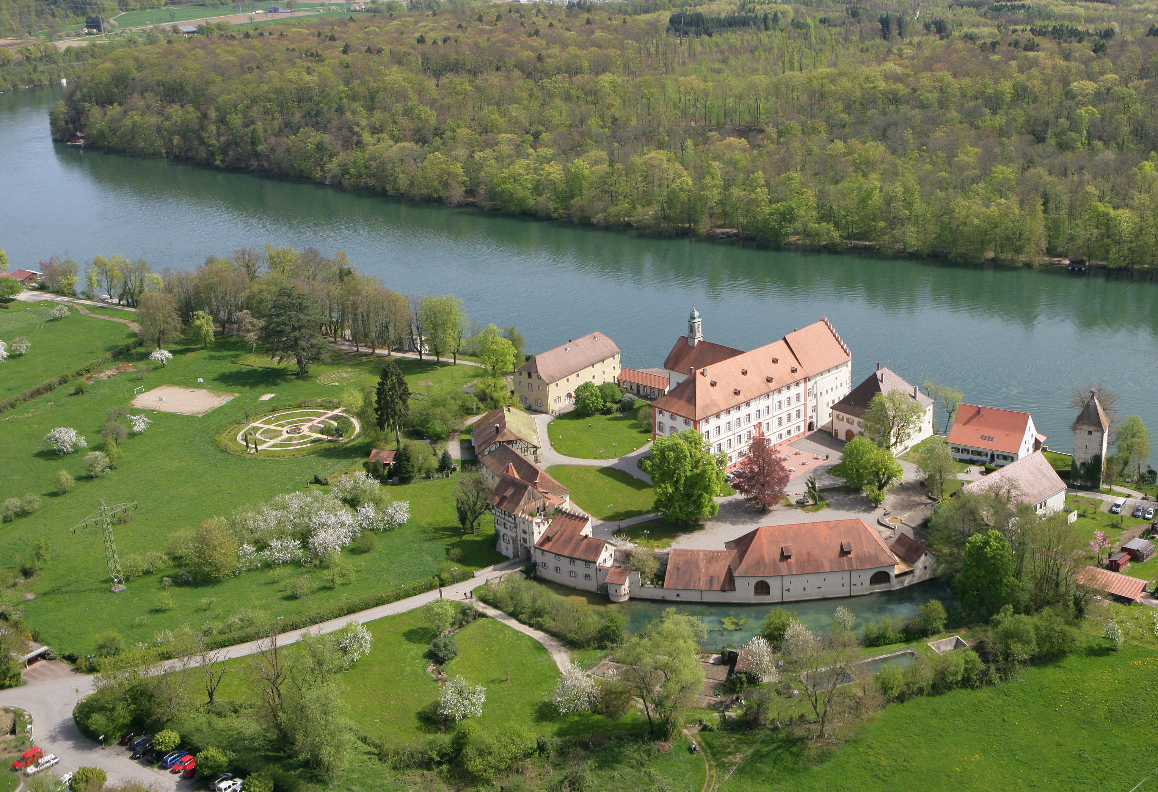Hotels In Rheinfelden Baden Die Stadt Der Brucken