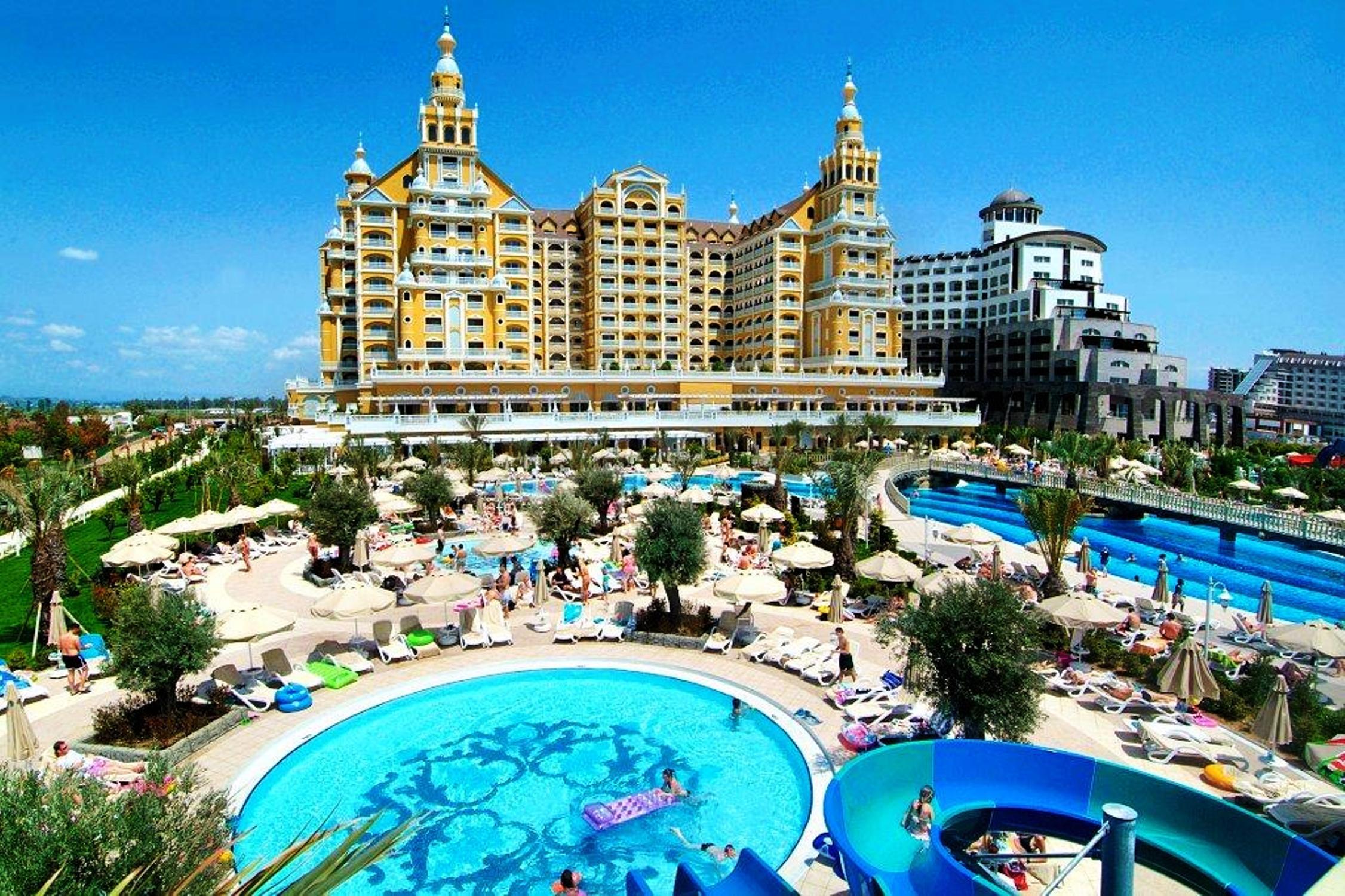 Холидей анталия турция. Royal Holiday Palace 5 Турция. Holiday Palace Hotel Турция Анталия.