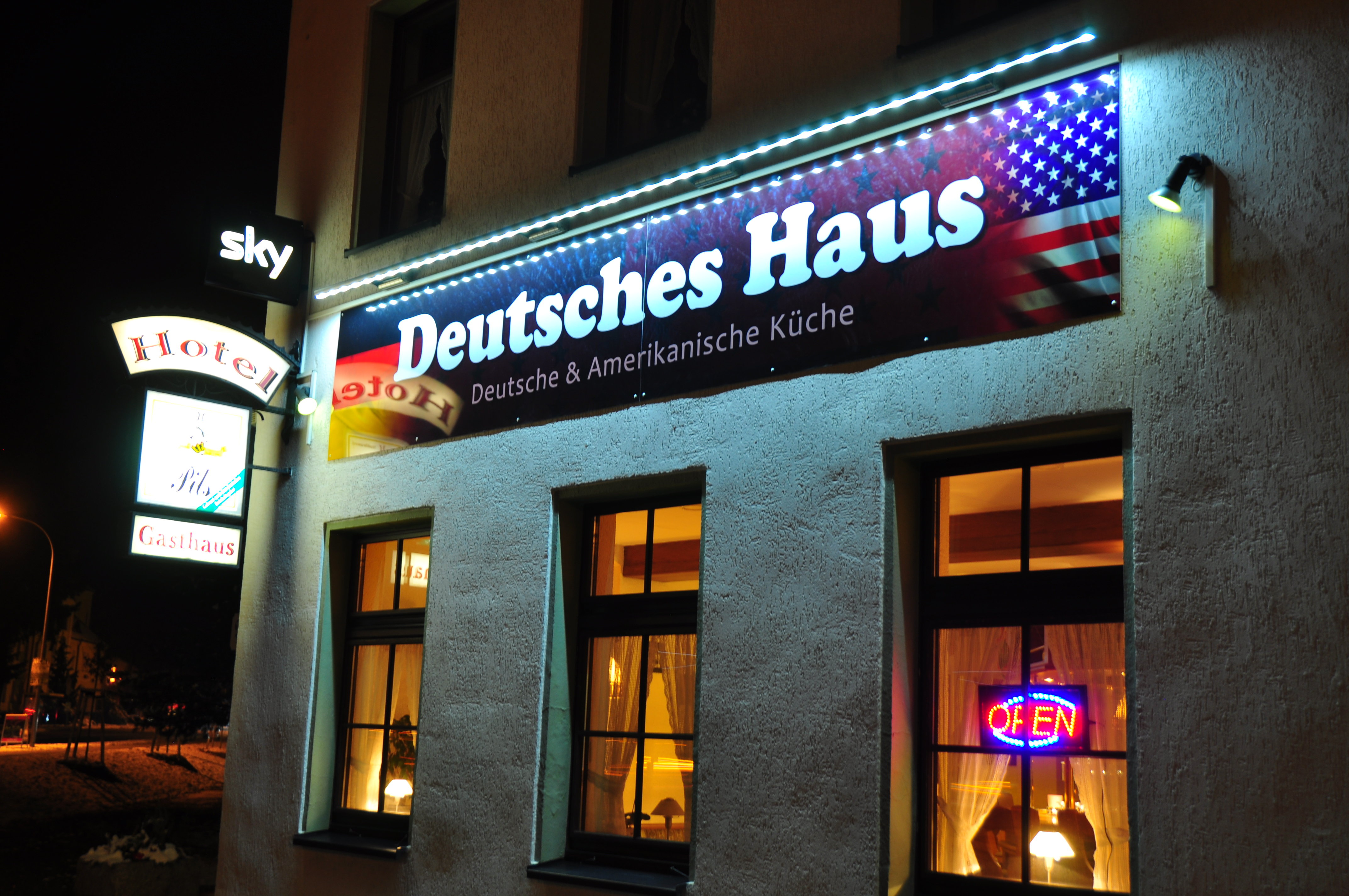Hotel Deutsches Haus Bernsdorf Great Prices At Hotel Info
