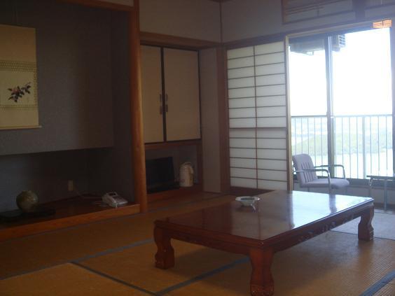 Hotel Ryokan Tsubaki Shizen En Anan Shi Great Prices - 