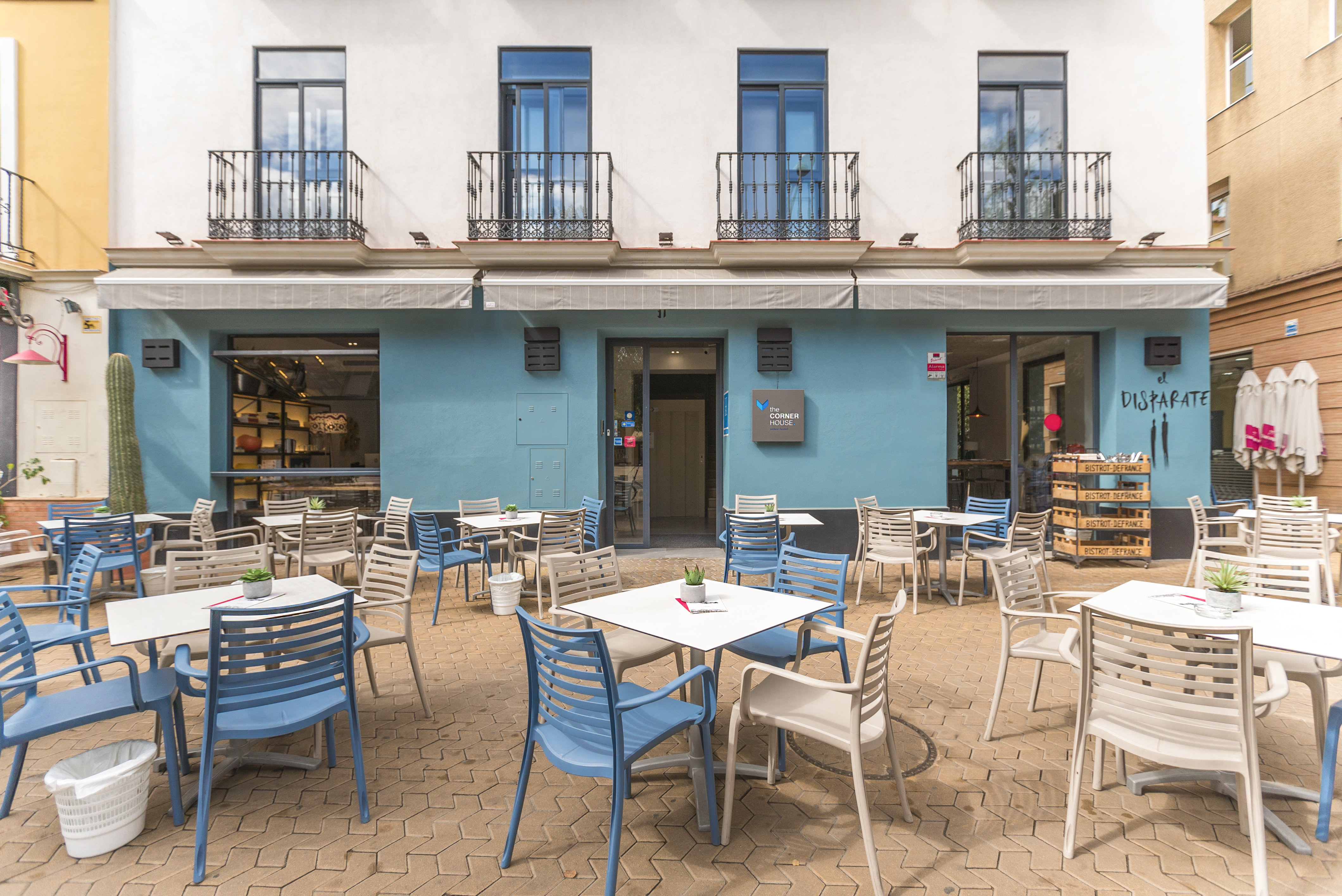 Hotel The Corner House In Sevilla Hotel De